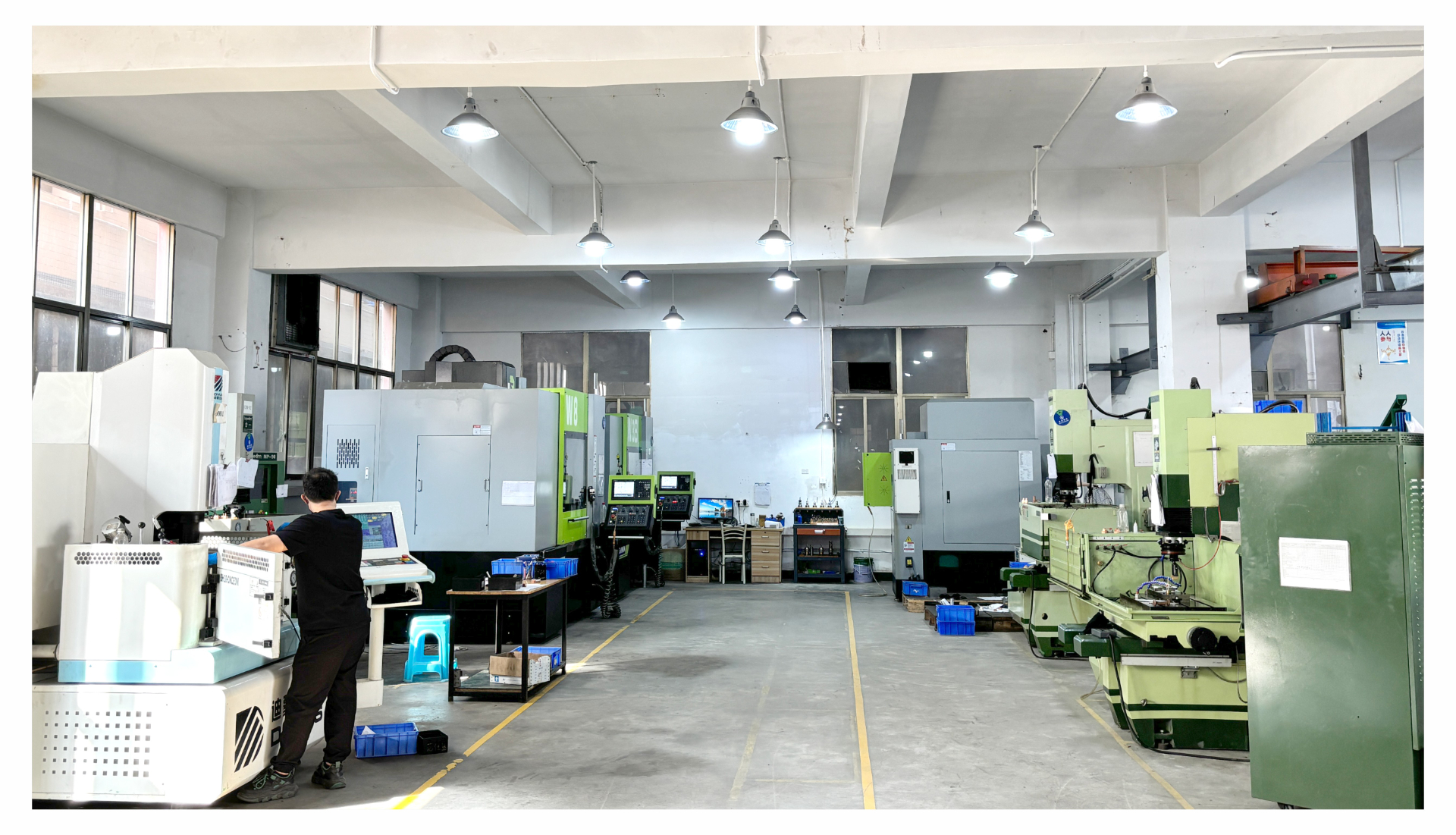 范仕達工廠機加區